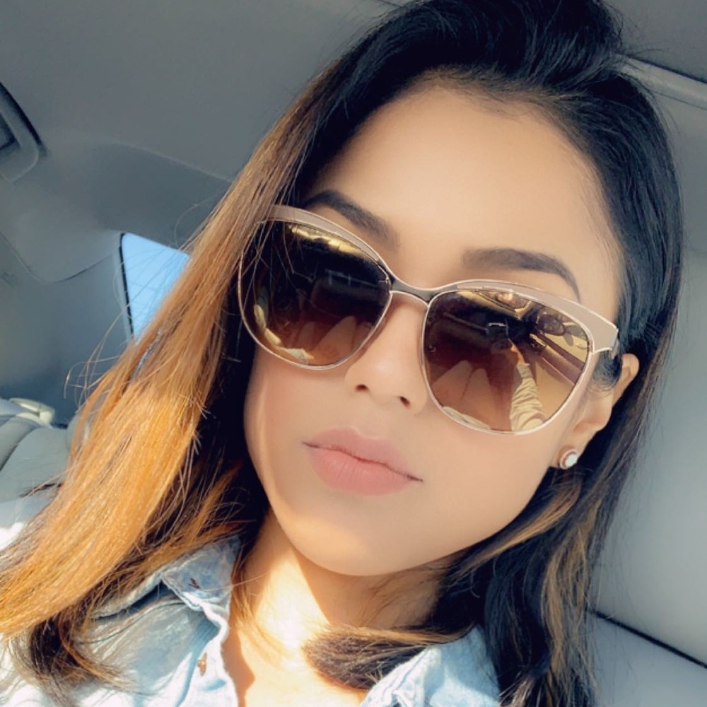 Meet your Posher, Quetzaly